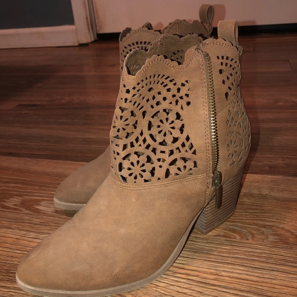 “Rampage” Brown Booties with beautiful cut outs! - Picture 2 of 3
